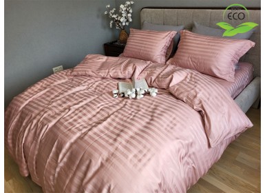 Однотонное постельное белье полуторное страйп сатин Розовое премиум 2х2